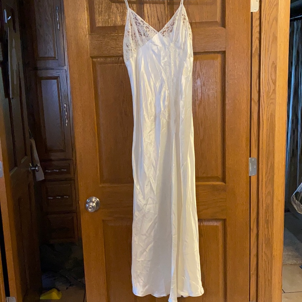 Soft full nightgown!